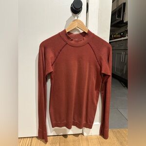 Lululemon Thermal Long sleeve tee